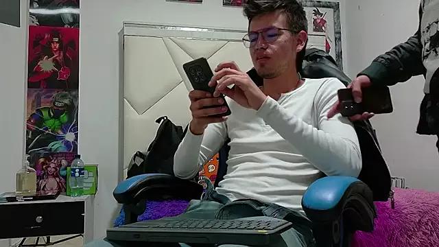 Unleash your urge for fetish cams livestreamers with our pick of steaming hot models, versed in the art of seduction and indulgence.