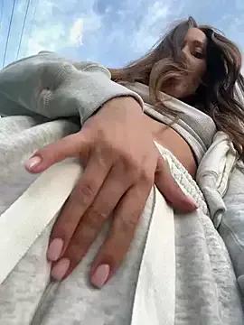 nicole111 from StripChat is Freechat