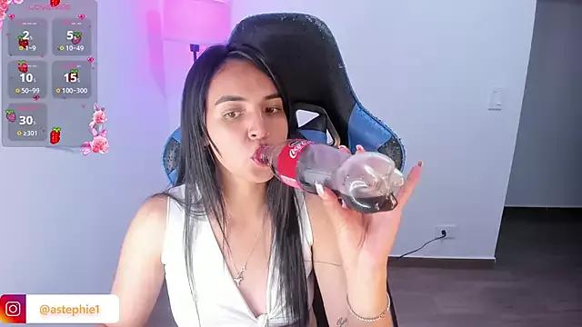 Unleash your urge for fetish cams livestreamers with our pick of steaming hot models, versed in the art of seduction and indulgence.