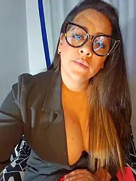 Nicoleefaith_ from StripChat is Freechat
