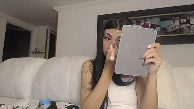 Unleash your urge for fetish cams livestreamers with our pick of steaming hot models, versed in the art of seduction and indulgence.