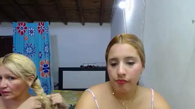 Unleash your urge for fetish cams livestreamers with our pick of steaming hot models, versed in the art of seduction and indulgence.