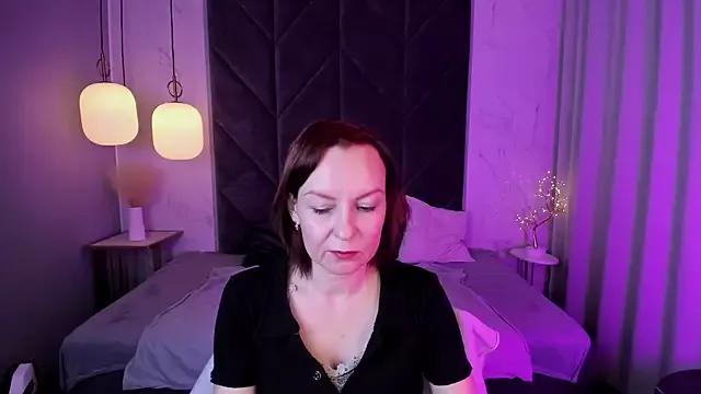 Unleash your urge for fetish cams livestreamers with our pick of steaming hot models, versed in the art of seduction and indulgence.