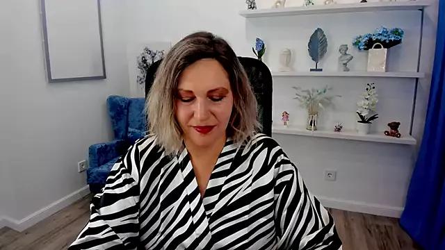Unleash your urge for fetish cams livestreamers with our pick of steaming hot models, versed in the art of seduction and indulgence.