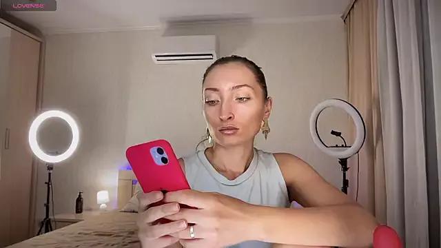 NinaTate_ from StripChat is Freechat