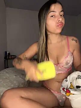 Unleash your urge for fetish cams livestreamers with our pick of steaming hot models, versed in the art of seduction and indulgence.