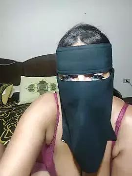 Photos of Nisreenn from StripChat is Freechat