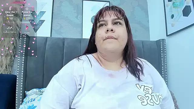 Noa_kiss from StripChat is Freechat