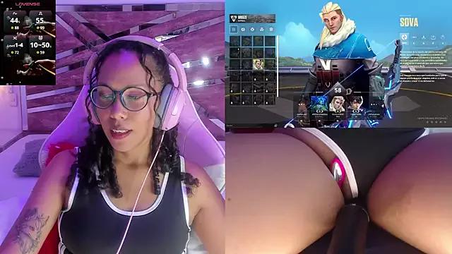 Unleash your urge for fetish cams livestreamers with our pick of steaming hot models, versed in the art of seduction and indulgence.