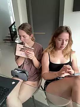 Unleash your urge for fetish cams livestreamers with our pick of steaming hot models, versed in the art of seduction and indulgence.