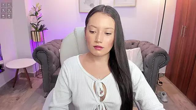 Unleash your urge for fetish cams livestreamers with our pick of steaming hot models, versed in the art of seduction and indulgence.