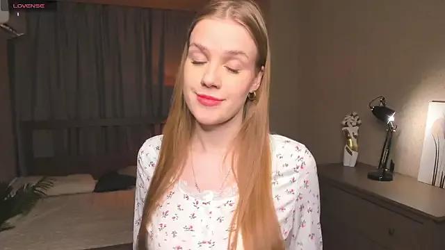 OdellaFrake from StripChat is Freechat