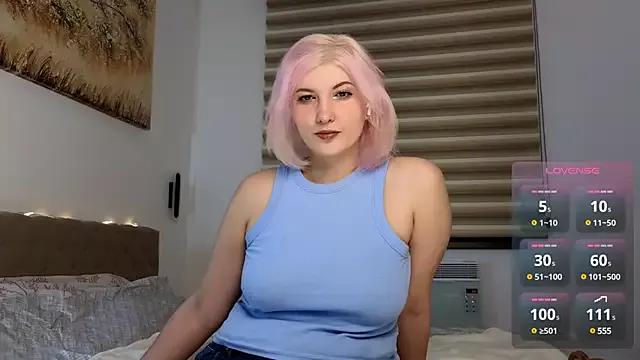 Unleash your urge for fetish cams livestreamers with our pick of steaming hot models, versed in the art of seduction and indulgence.