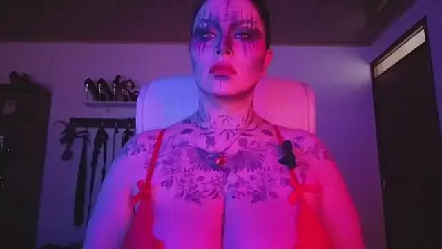 Unleash your urge for fetish cams livestreamers with our pick of steaming hot models, versed in the art of seduction and indulgence.