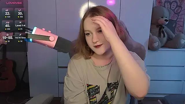 OliviaBlade from StripChat is Freechat