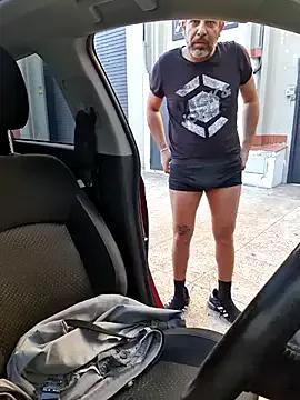 Omar_Grey from StripChat is Freechat