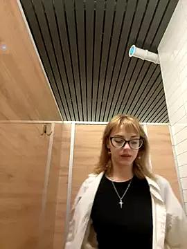 OnlyApril from StripChat is Freechat