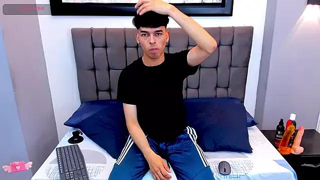 Unleash your urge for fetish cams livestreamers with our pick of steaming hot models, versed in the art of seduction and indulgence.