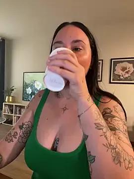 Orgasmille from StripChat is Freechat