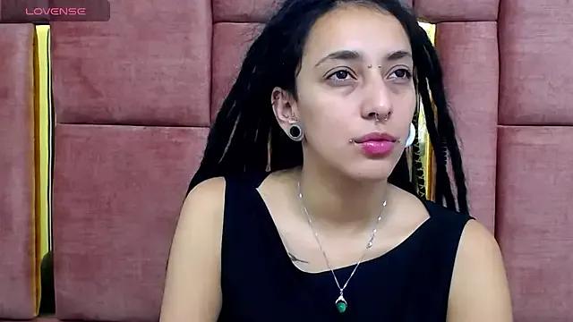 ORIANNA_BODMOD from StripChat is Freechat