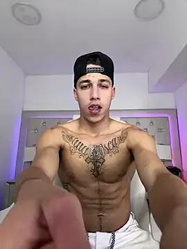 Unleash your urge for fetish cams livestreamers with our pick of steaming hot models, versed in the art of seduction and indulgence.