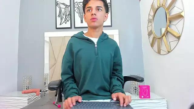 Unleash your urge for fetish cams livestreamers with our pick of steaming hot models, versed in the art of seduction and indulgence.