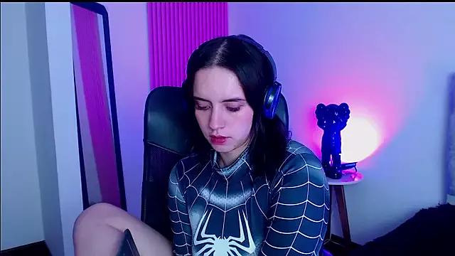 Unleash your urge for fetish cams livestreamers with our pick of steaming hot models, versed in the art of seduction and indulgence.
