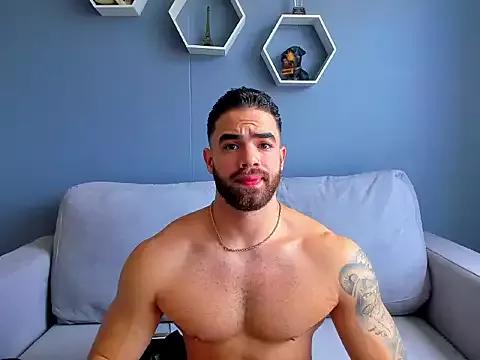 Paul_Phoenix from StripChat is Freechat