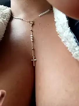 PAULA20- from StripChat is Freechat