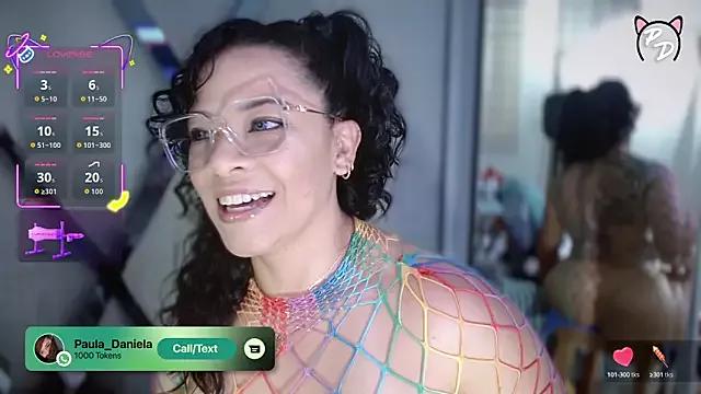 Unleash your urge for fetish cams livestreamers with our pick of steaming hot models, versed in the art of seduction and indulgence.