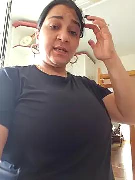 paulinaDiaz1 from StripChat is Freechat