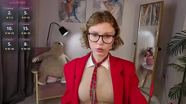 Peachy_Carrie from StripChat is Freechat