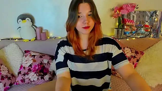 PenelopeOneGrey from StripChat is Freechat