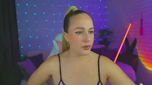 pepper_cat_ from StripChat is Freechat