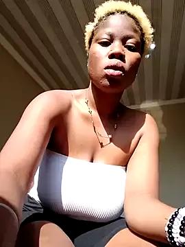 PerfectionBerrie from StripChat is Freechat