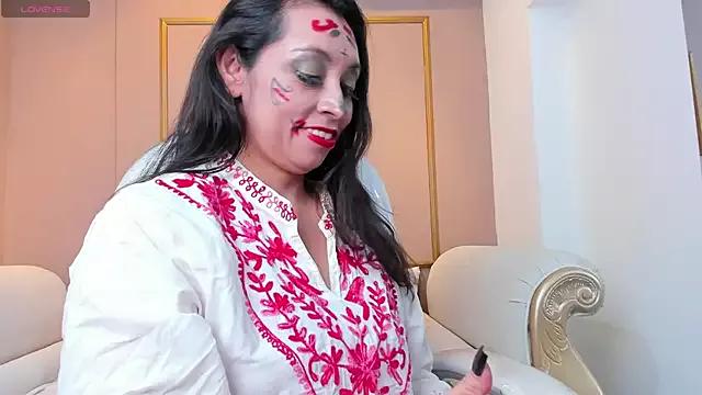 Unleash your urge for fetish cams livestreamers with our pick of steaming hot models, versed in the art of seduction and indulgence.