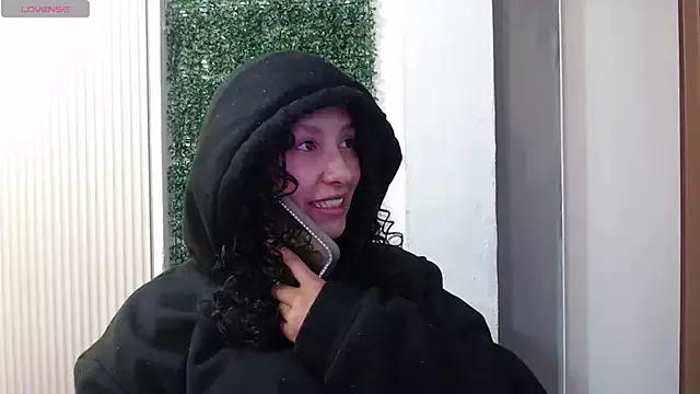 pettymoon1 from StripChat is Freechat