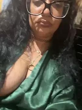 PichyPrettyPussy from StripChat is Freechat