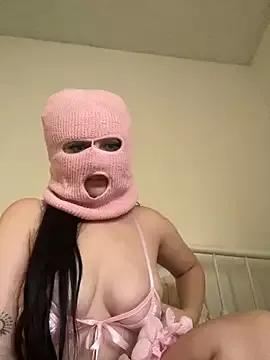 pinkskki from StripChat is Freechat