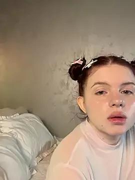 Pinky_Muse from StripChat is Freechat