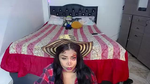 Unleash your urge for fetish cams livestreamers with our pick of steaming hot models, versed in the art of seduction and indulgence.