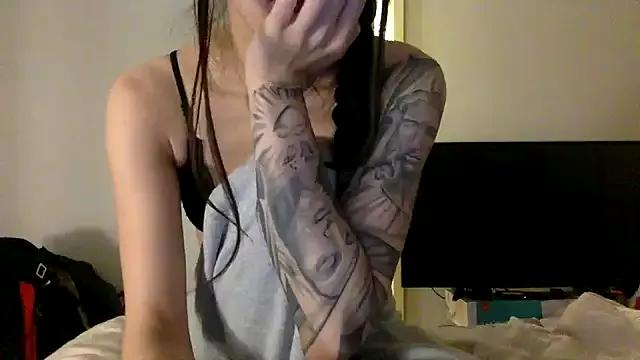 Unleash your urge for fetish cams livestreamers with our pick of steaming hot models, versed in the art of seduction and indulgence.