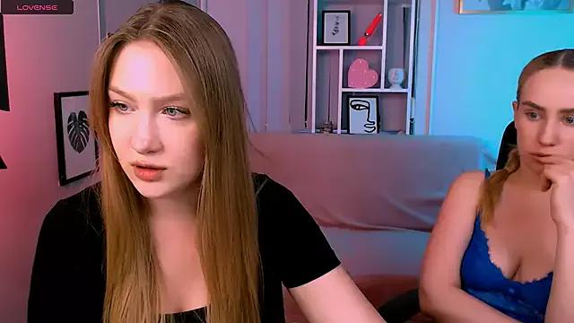 Unleash your urge for fetish cams livestreamers with our pick of steaming hot models, versed in the art of seduction and indulgence.