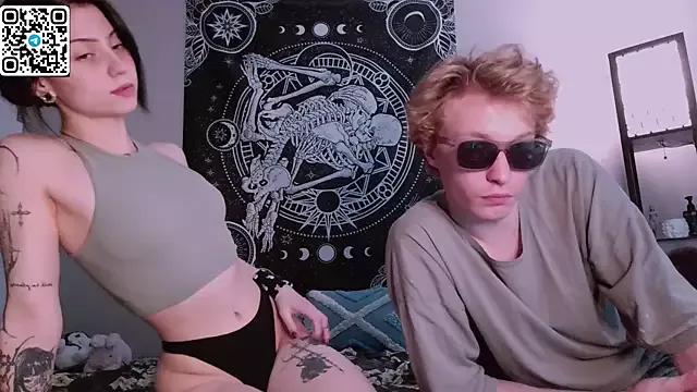 poisondevotion from StripChat is Freechat