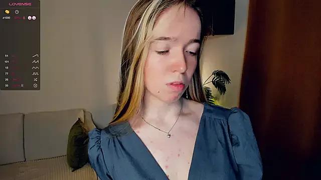 PollyDrover from StripChat is Freechat