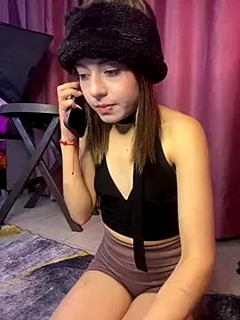 Unleash your urge for fetish cams livestreamers with our pick of steaming hot models, versed in the art of seduction and indulgence.