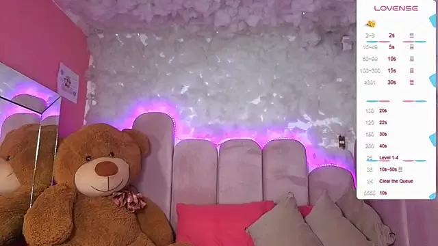 puca_ebony from StripChat is Freechat