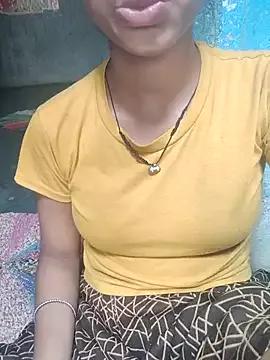Queen-girs from StripChat is Freechat