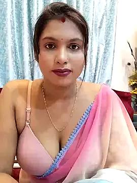 Queen_Dolly from StripChat is Freechat