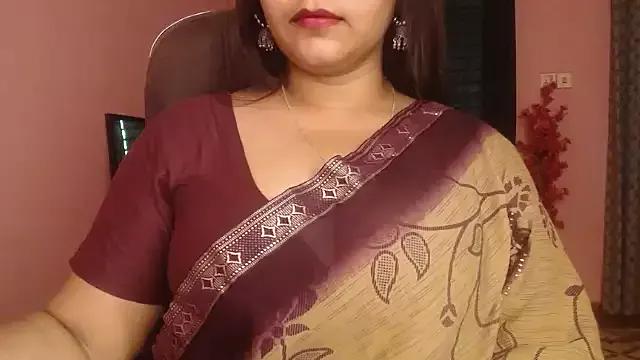 Queen_Jessia from StripChat is Freechat